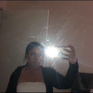 Meet your Posher, Deneen